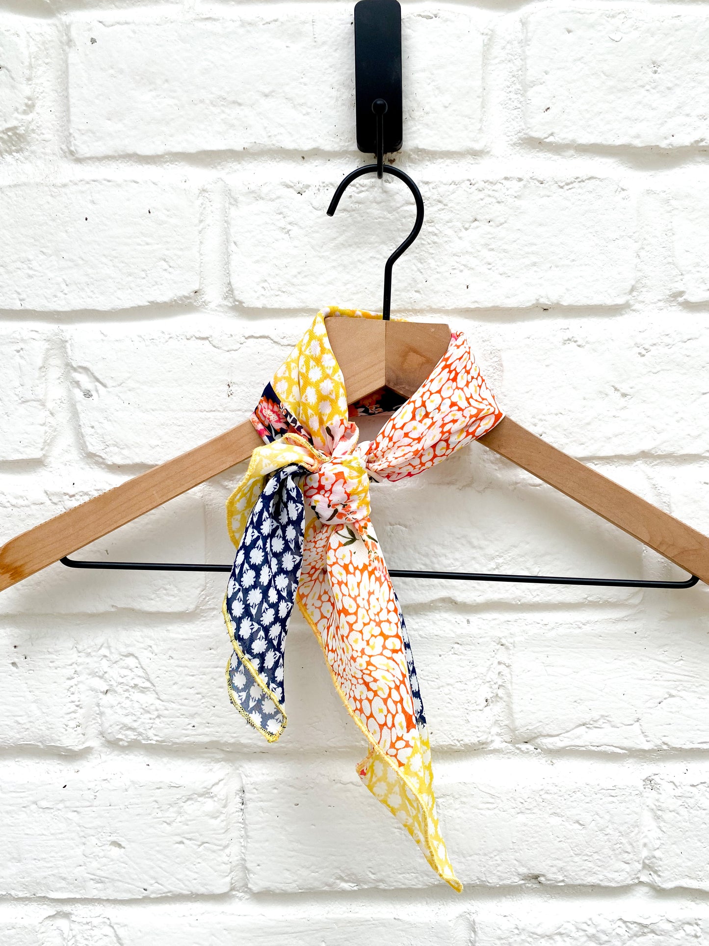 Meadow- Mini/Kids/Equitation Scarf