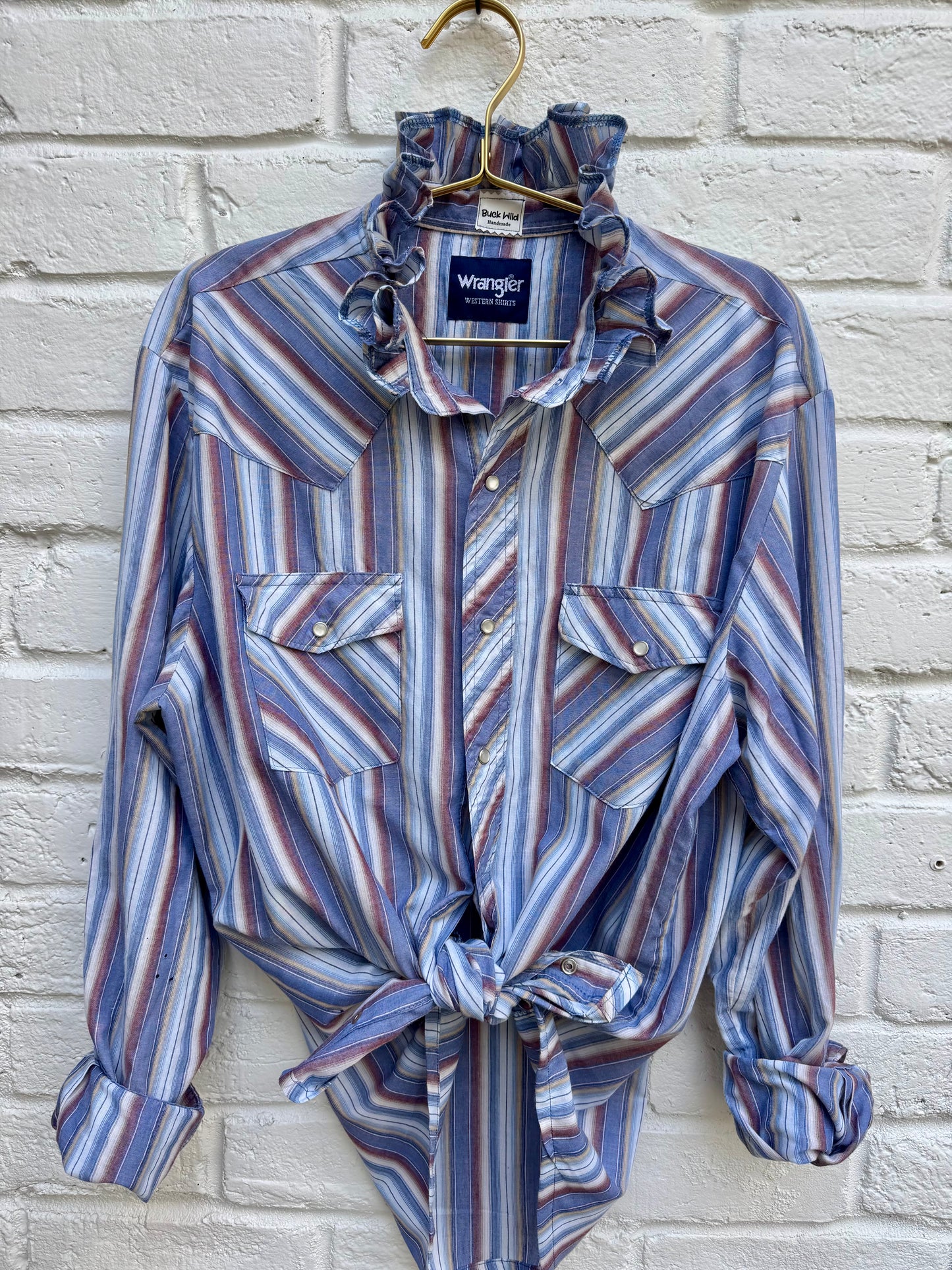 Revamped Vintage Wrangler Long Sleeve Striped Western Pearl Snap Shirt - Slate Blue & Desert Copper Multi| Size Long Tall| Measures 23” pit - pit. 27” sleeves.