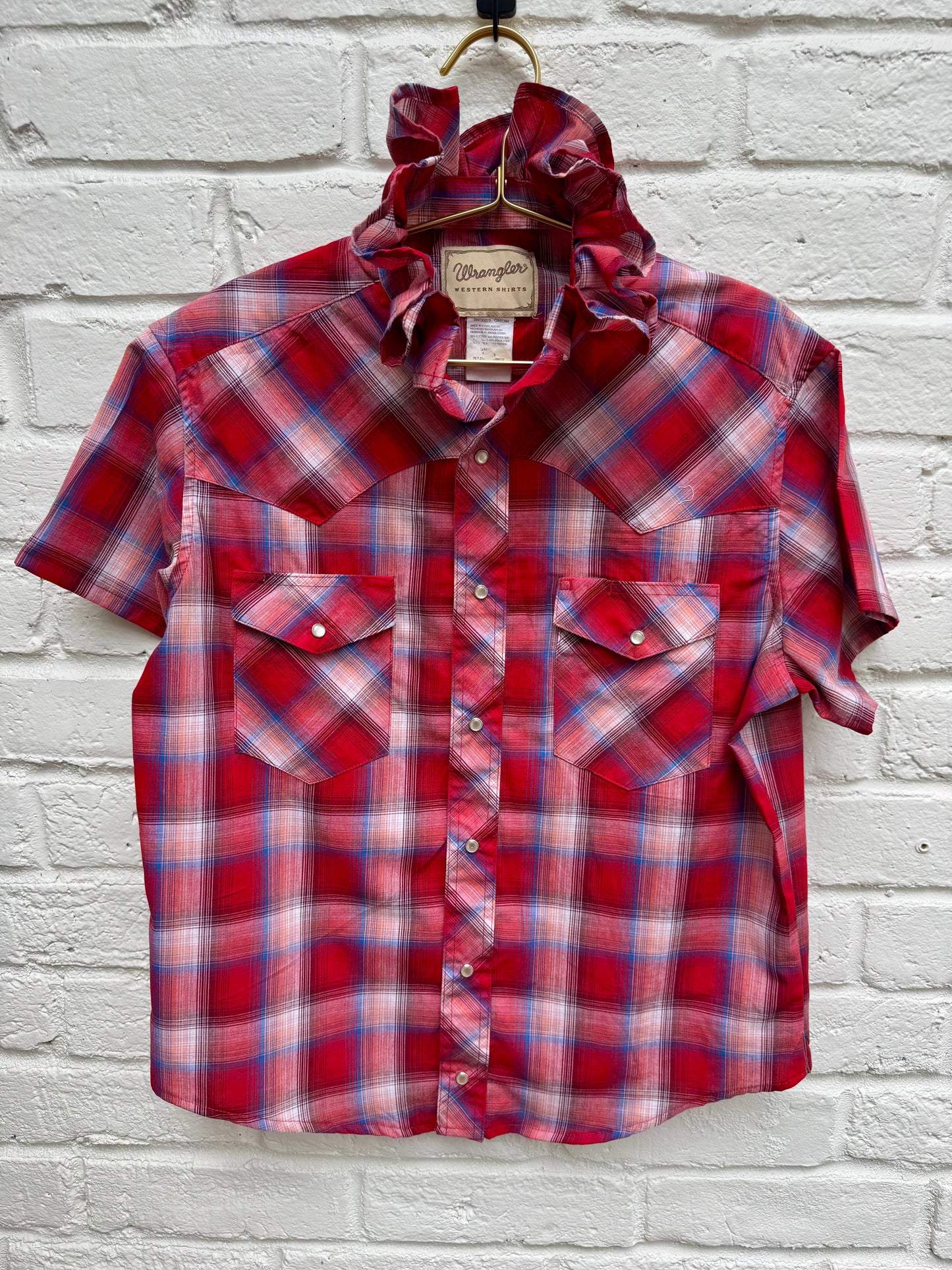 Vintage Wrangler Ruffle Neck Plaid Western Pearl Snap Shirt – Red - See description for measurements.