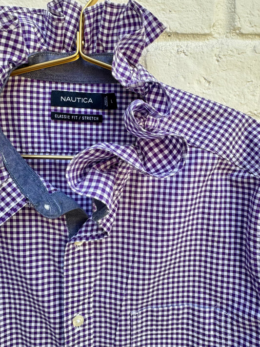 Men’s revamped ruffled collar dress shirt. Size L