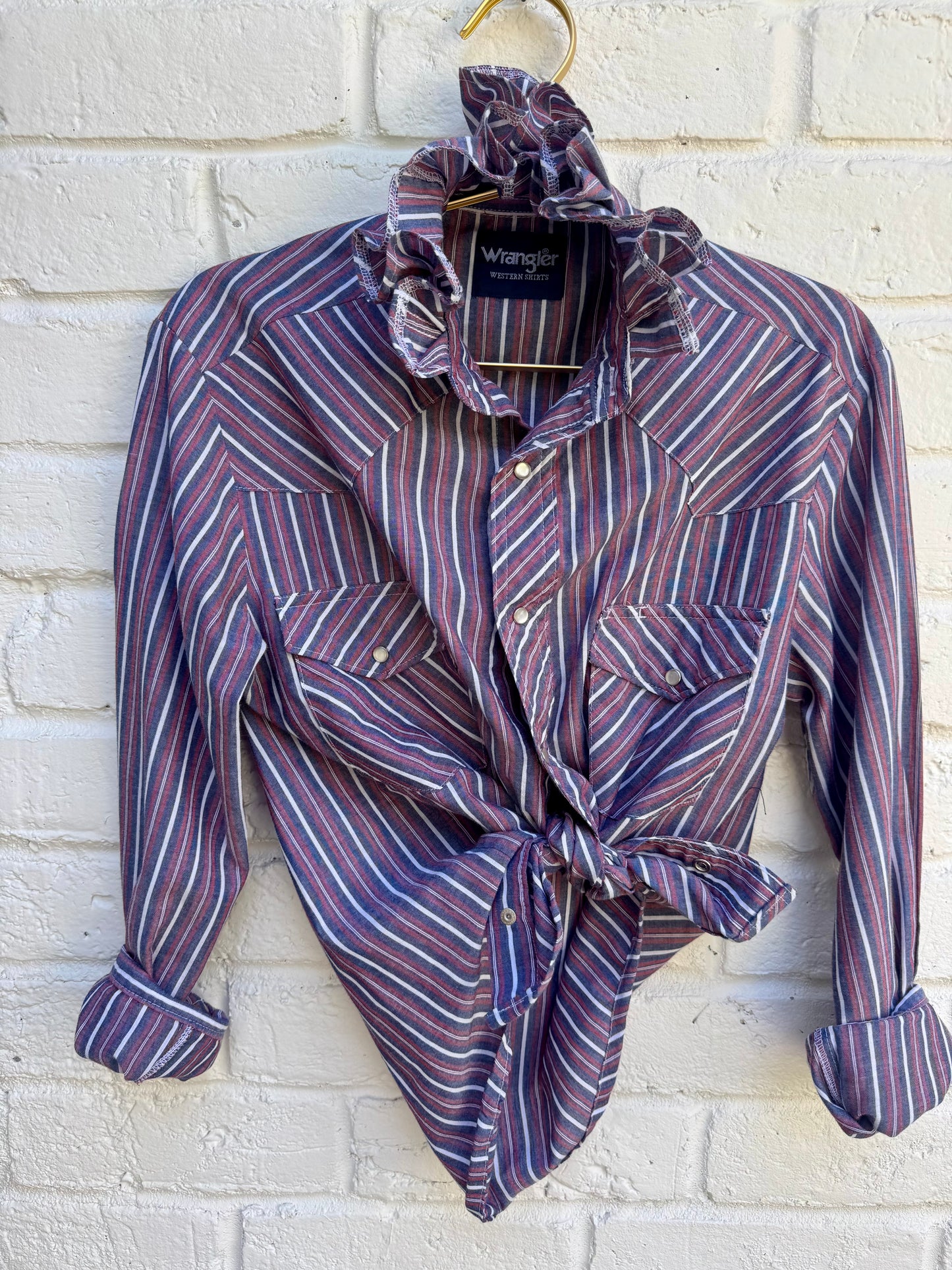 Revamped Vintage Wrangler Long Sleeve Striped Western Pearl Snap Shirt - Slate Plum & Burgundy Multi| Size S Measures 20” at the chest and 22.5 sleeves