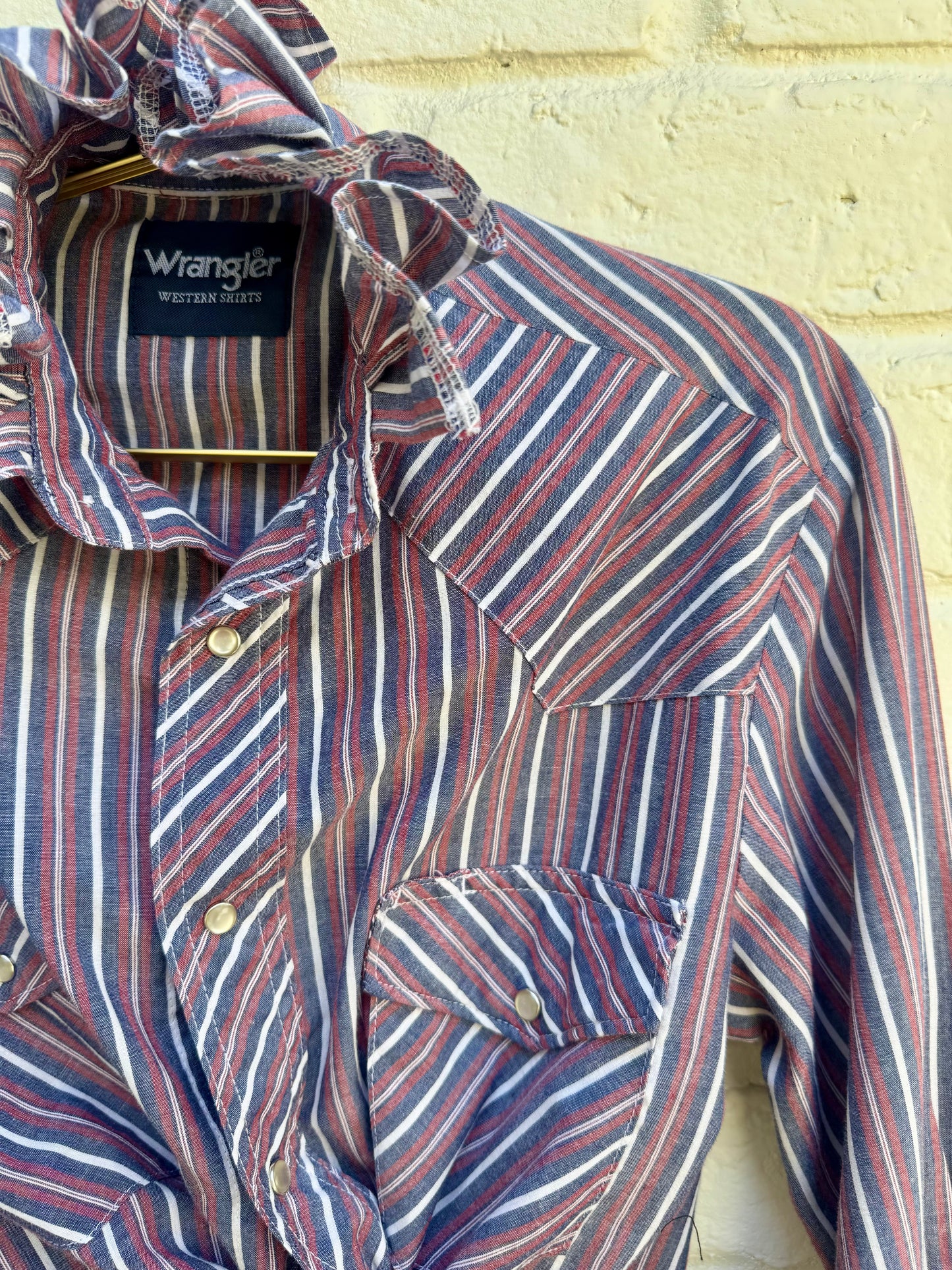 Revamped Vintage Wrangler Long Sleeve Striped Western Pearl Snap Shirt - Slate Plum & Burgundy Multi| Size S Measures 20” at the chest and 22.5 sleeves