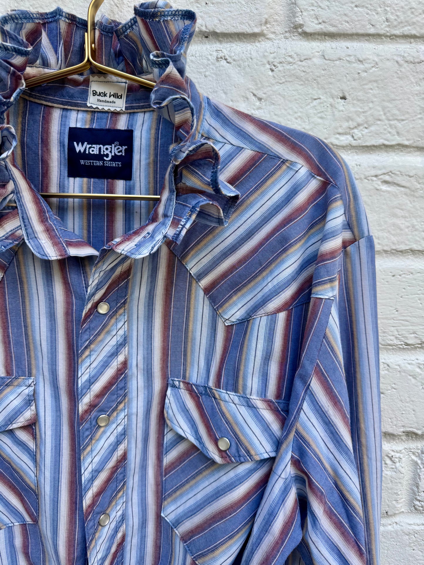 Revamped Vintage Wrangler Long Sleeve Striped Western Pearl Snap Shirt - Slate Blue & Desert Copper Multi| Size Long Tall| Measures 23” pit - pit. 27” sleeves.