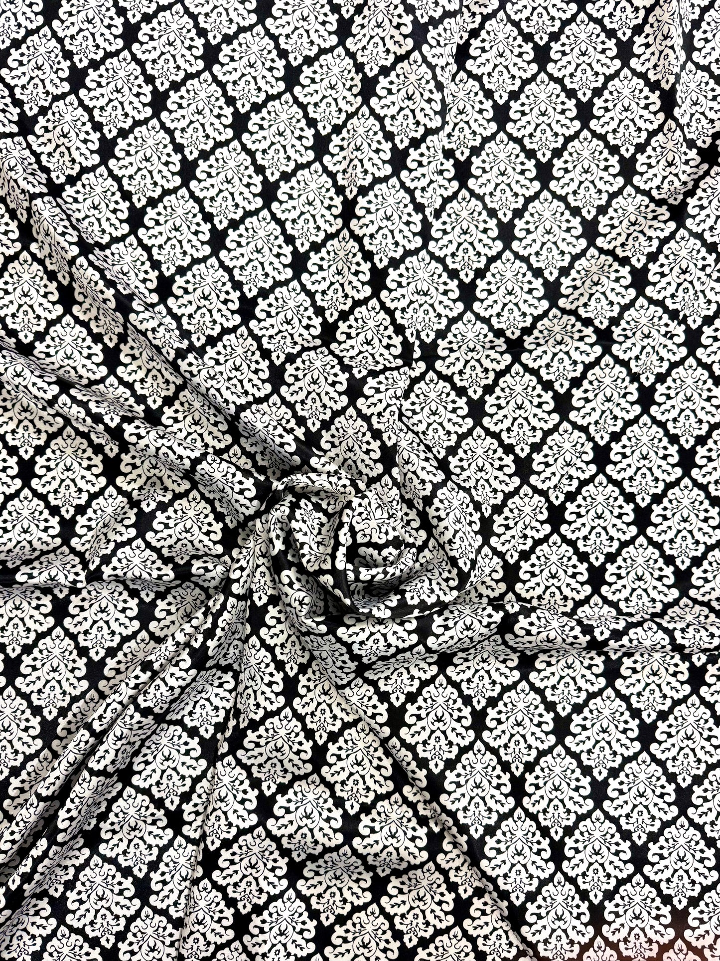 Black Tie Western Satin Wild Rag –  42” Black & White