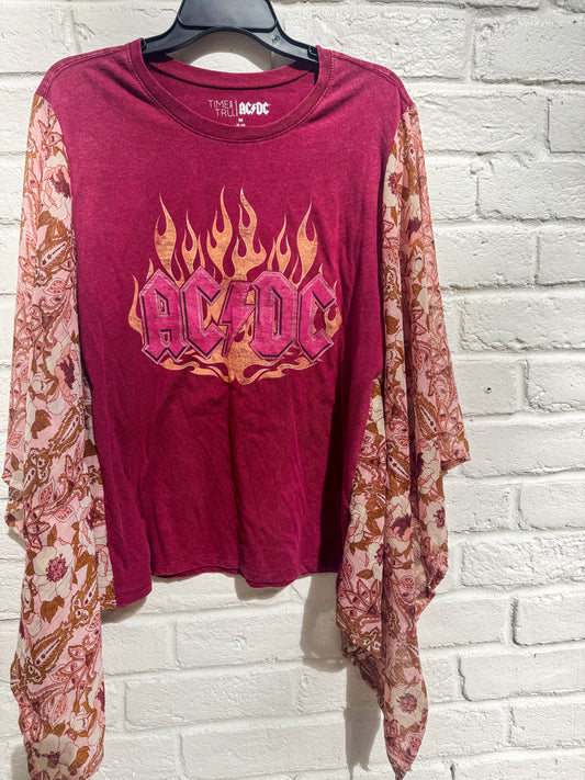 Cowgirl Kimono- AC⚡️DC Size Med 8/10